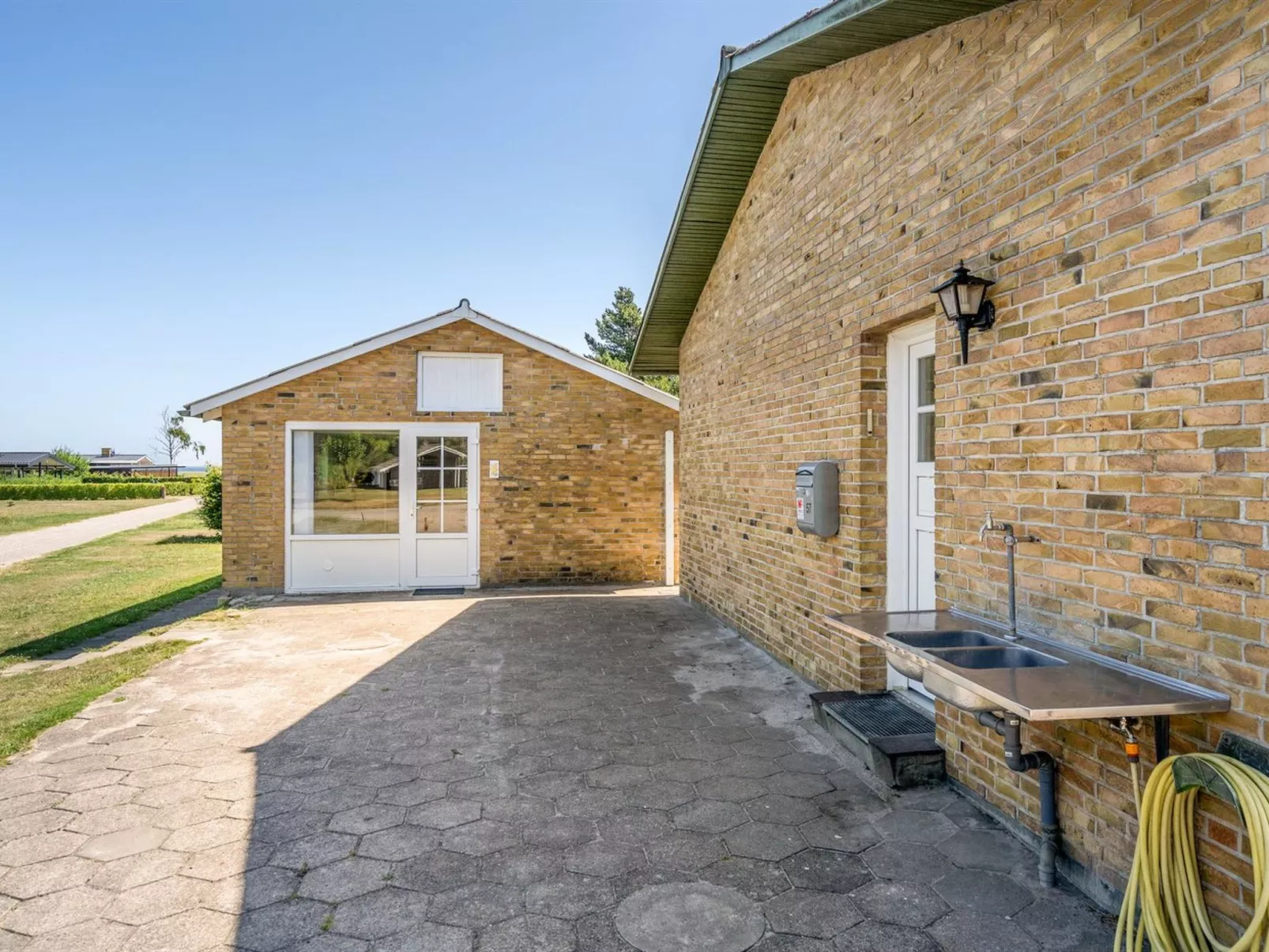 "Ilda" - 250m from the sea-Binnen