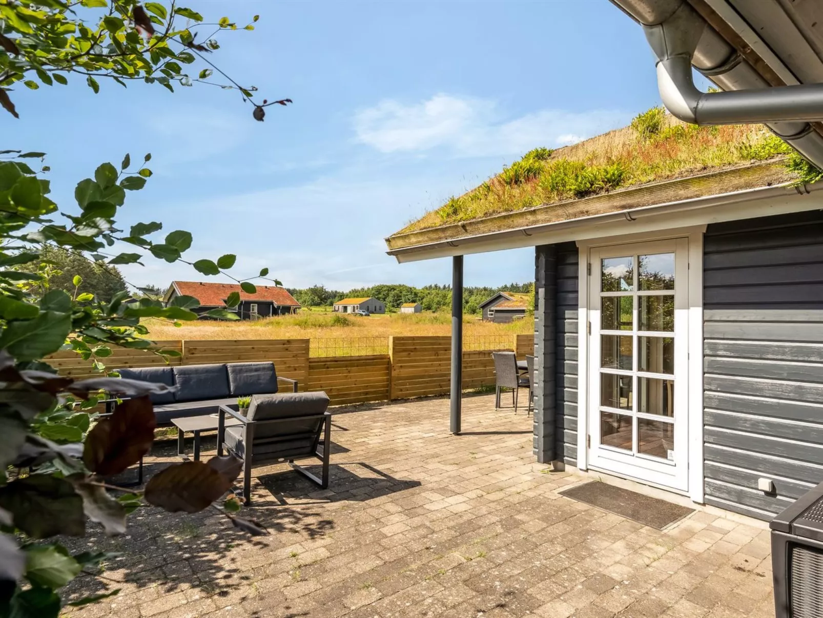 "Annemie" - 1.8km from the sea-Buiten