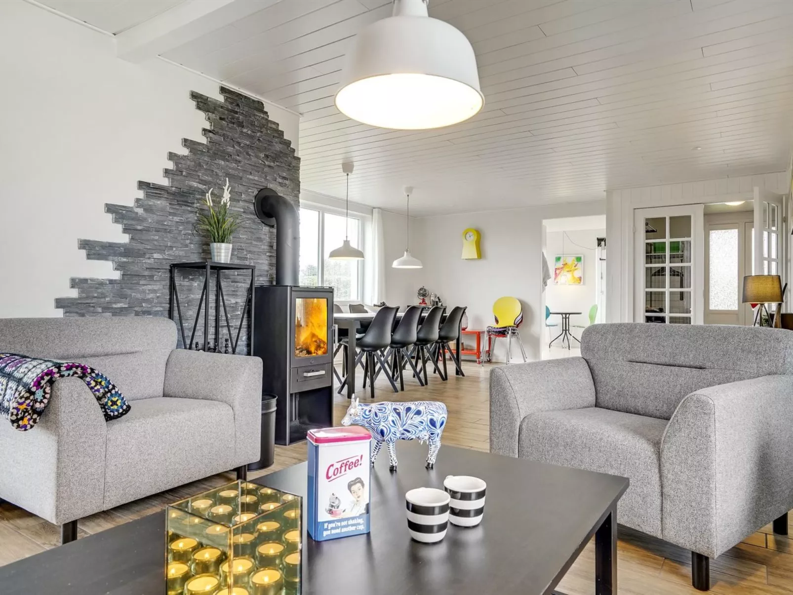 "Dome" - 750m from the sea-Binnen