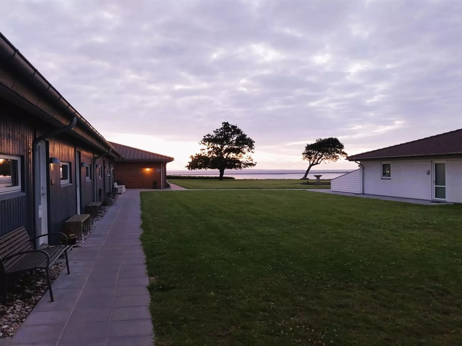 "Emira" - 50m from the sea-Buiten