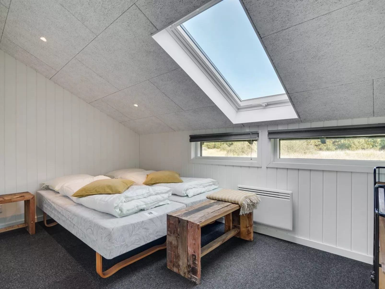 "Ellenora" - 1km from the sea-Binnen