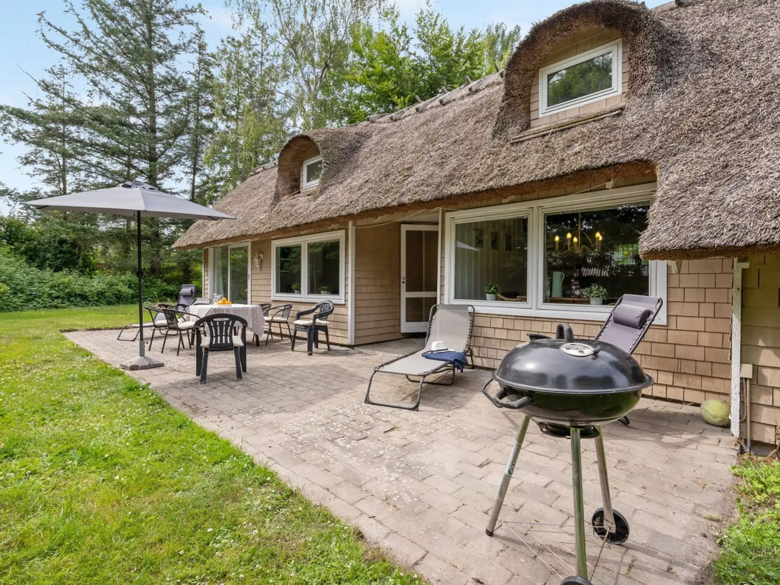 "Vemund" - 750m from the sea-Buiten