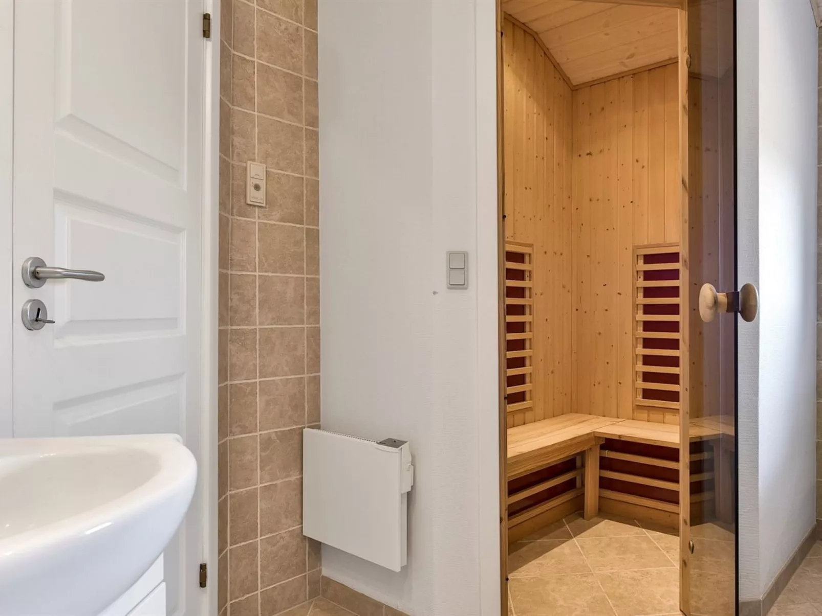 "Bara" - 600m from the sea-Binnen