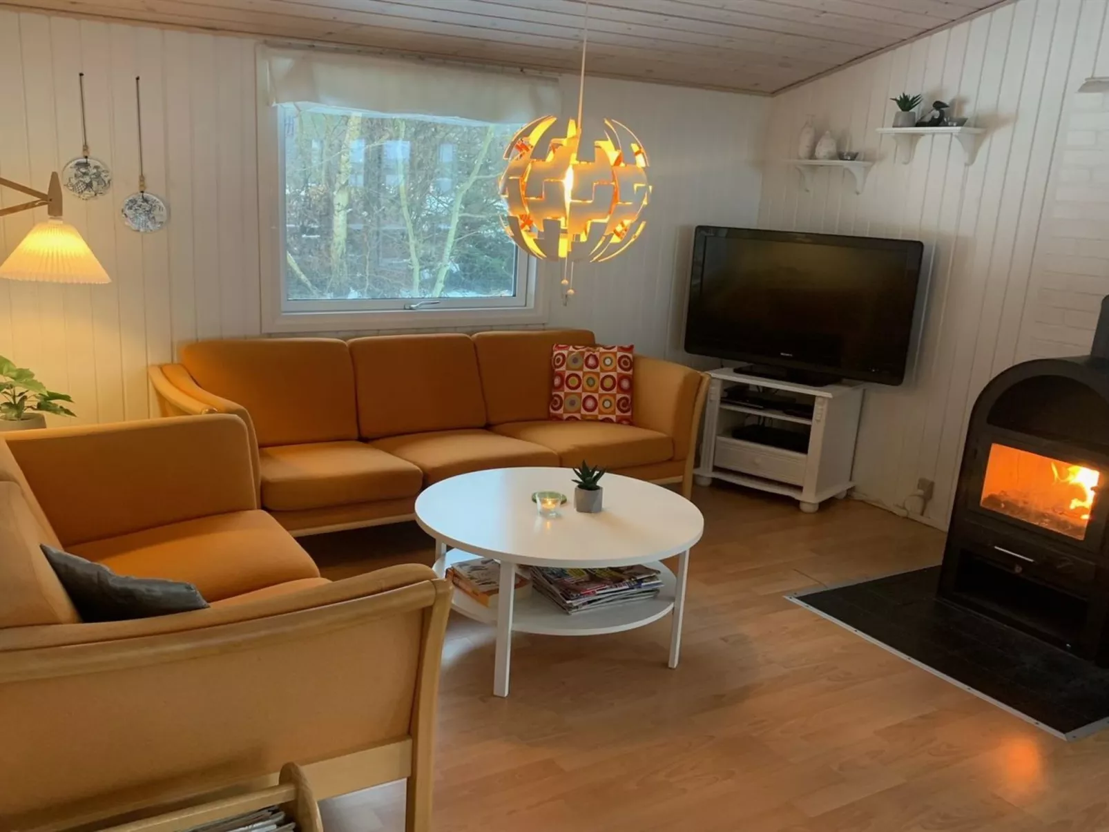 "Ruka" - 350m from the sea-Binnen