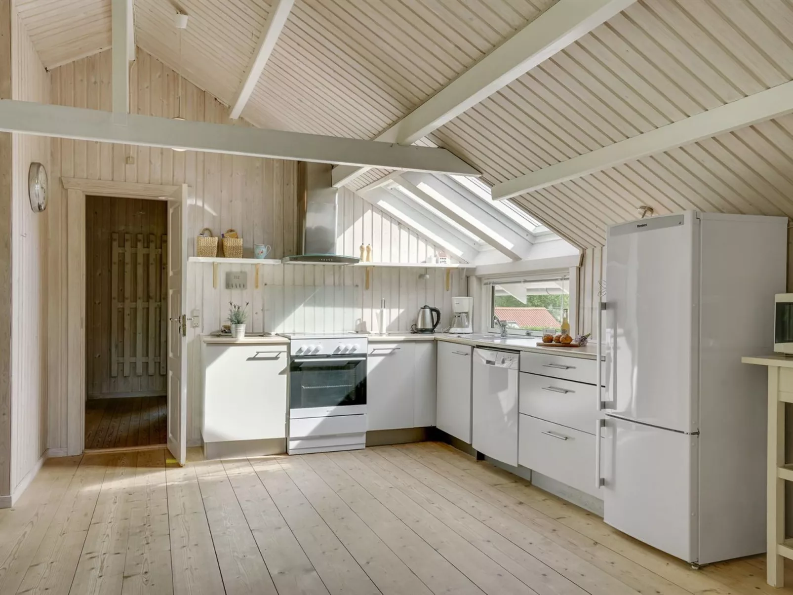 "Dea" - 850m from the sea-Binnen