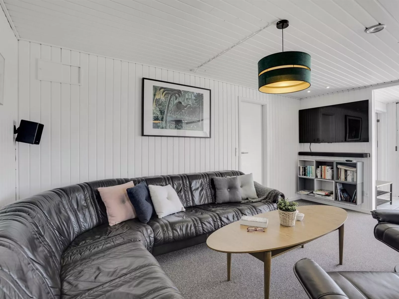 "Biarni" - 300m from the sea-Binnen