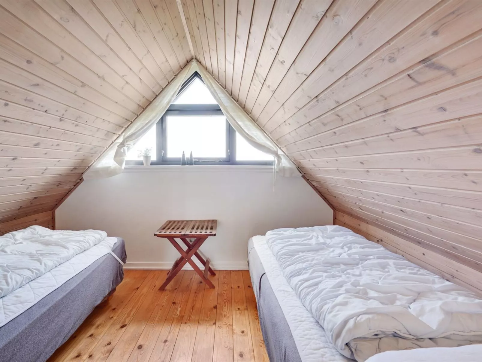 "Armelle" -  from the sea-Binnen