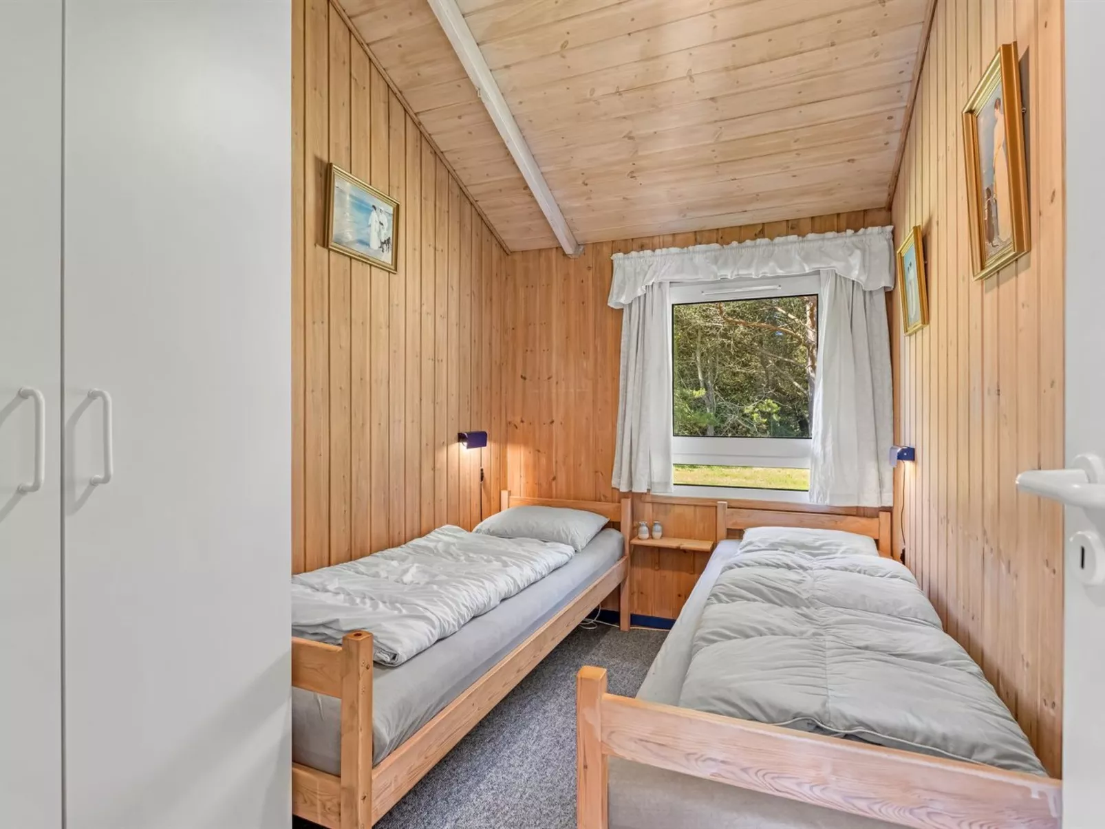 "Imka" - 900m from the sea-Binnen