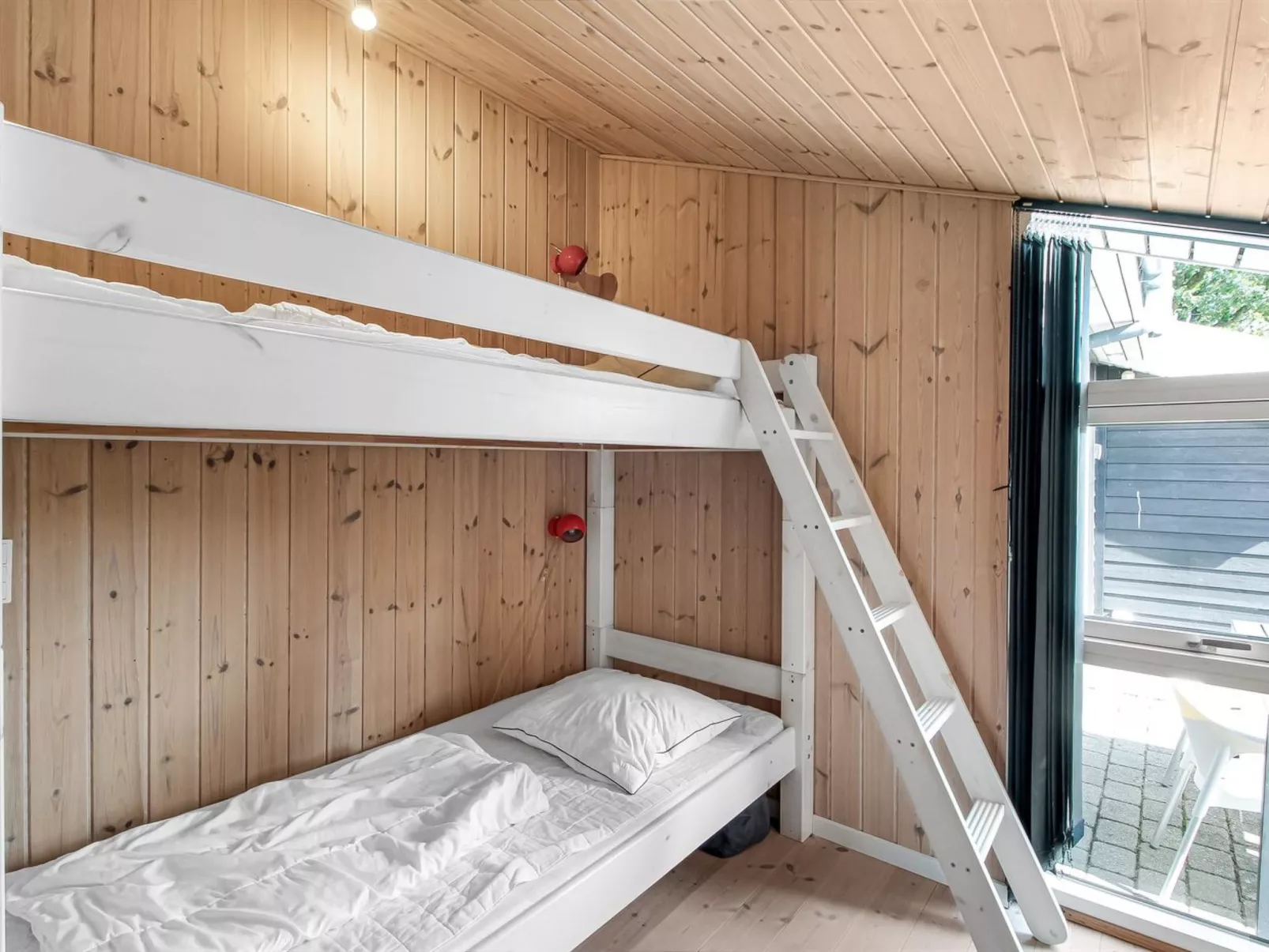 "Swale" - 500m from the sea-Binnen