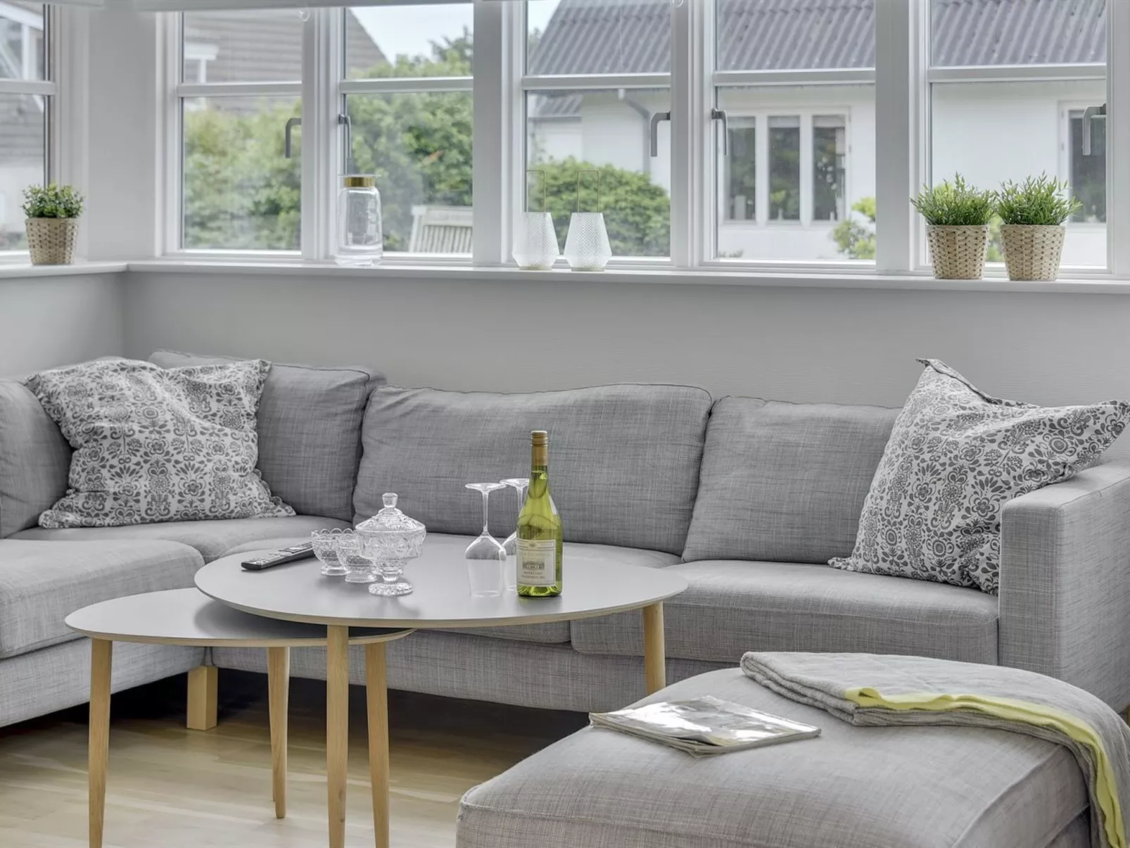 "Henke" - 500m from the sea-Binnen