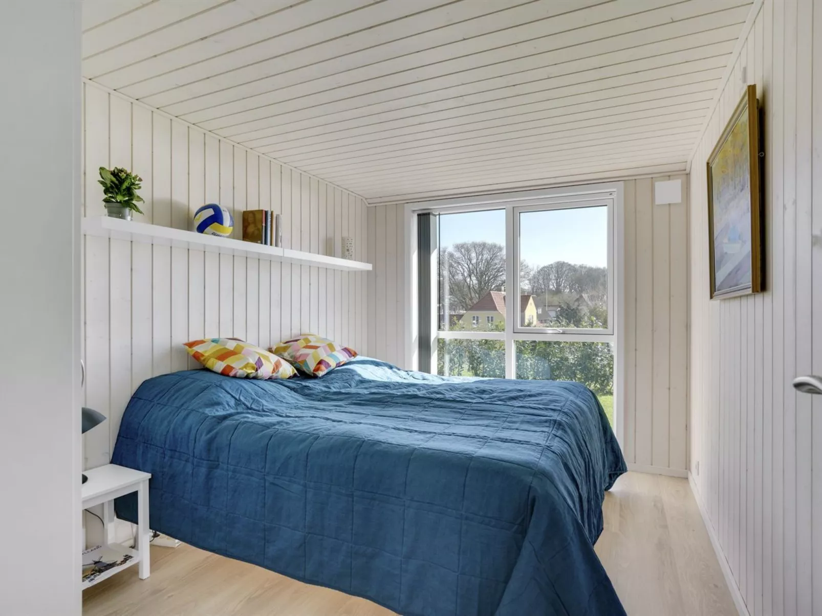 "Lander" - 20m from the sea-Binnen