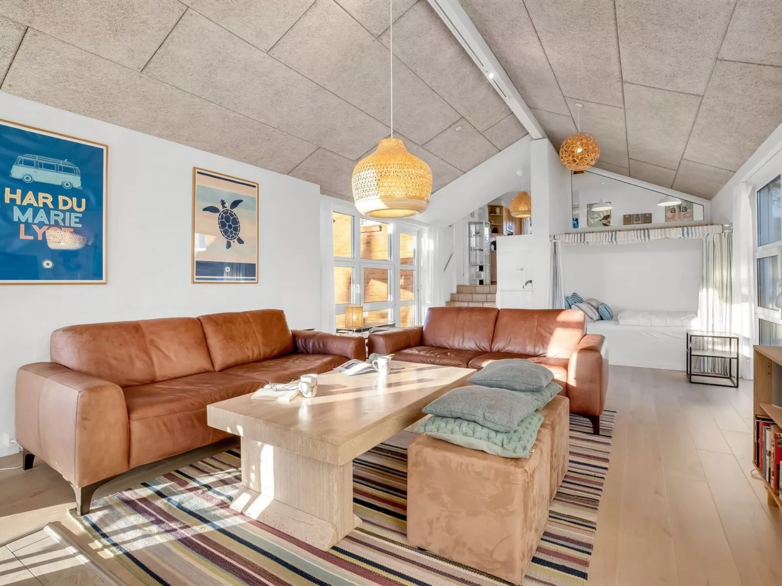 "Marjukka" - 10m from the sea-Binnen