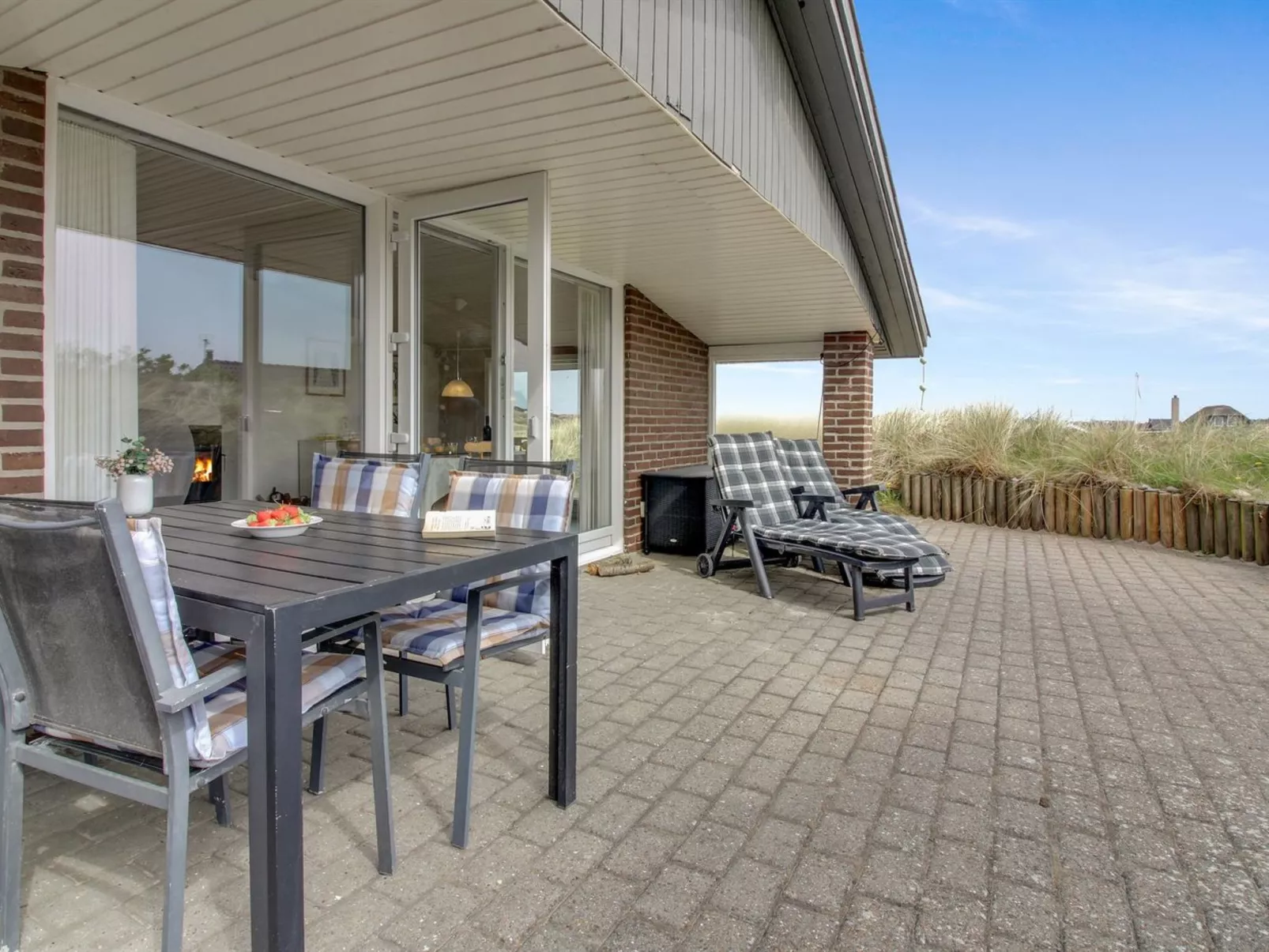 "Laurens" -  from the sea-Buiten