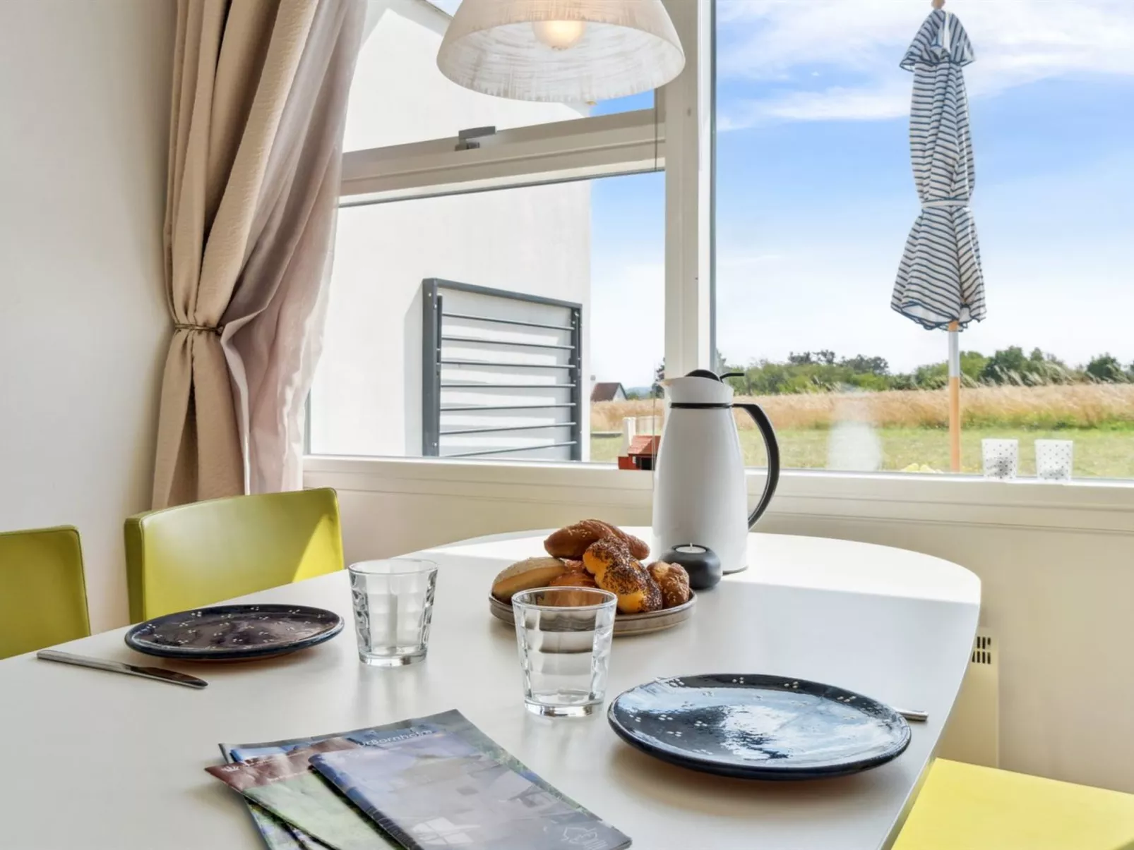 "Mia" - 200m from the sea-Binnen