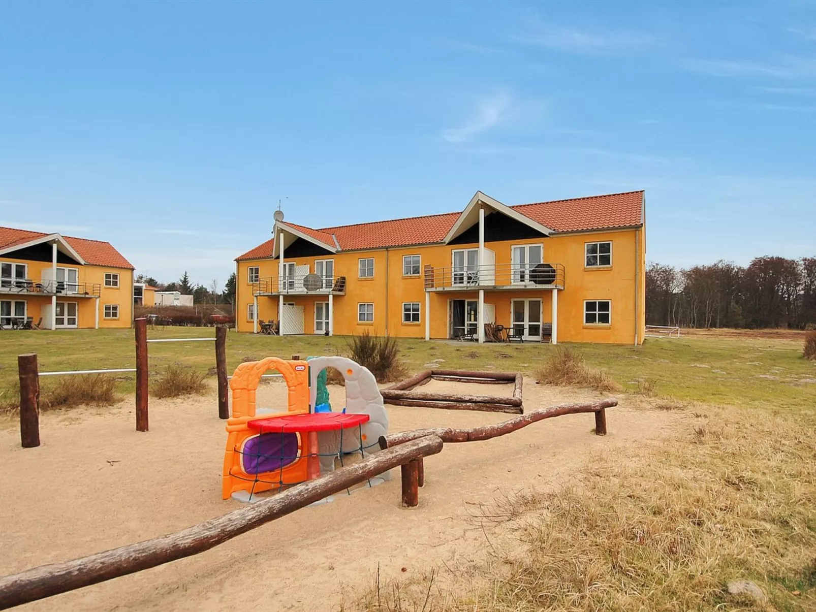 "Enni" - 100m from the sea-Buiten