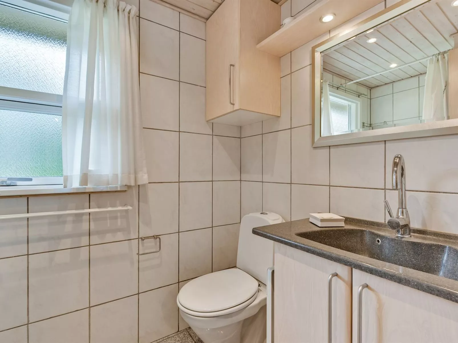 "Arnelung" - 1.9km from the sea-Binnen