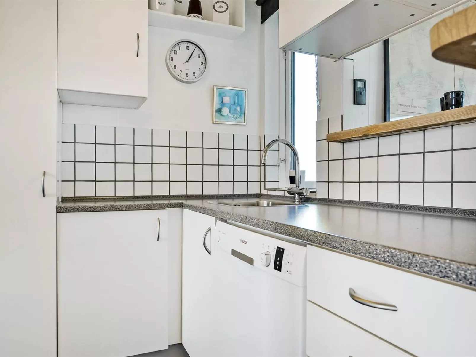 "Eldar" - 5m from the sea-Binnen