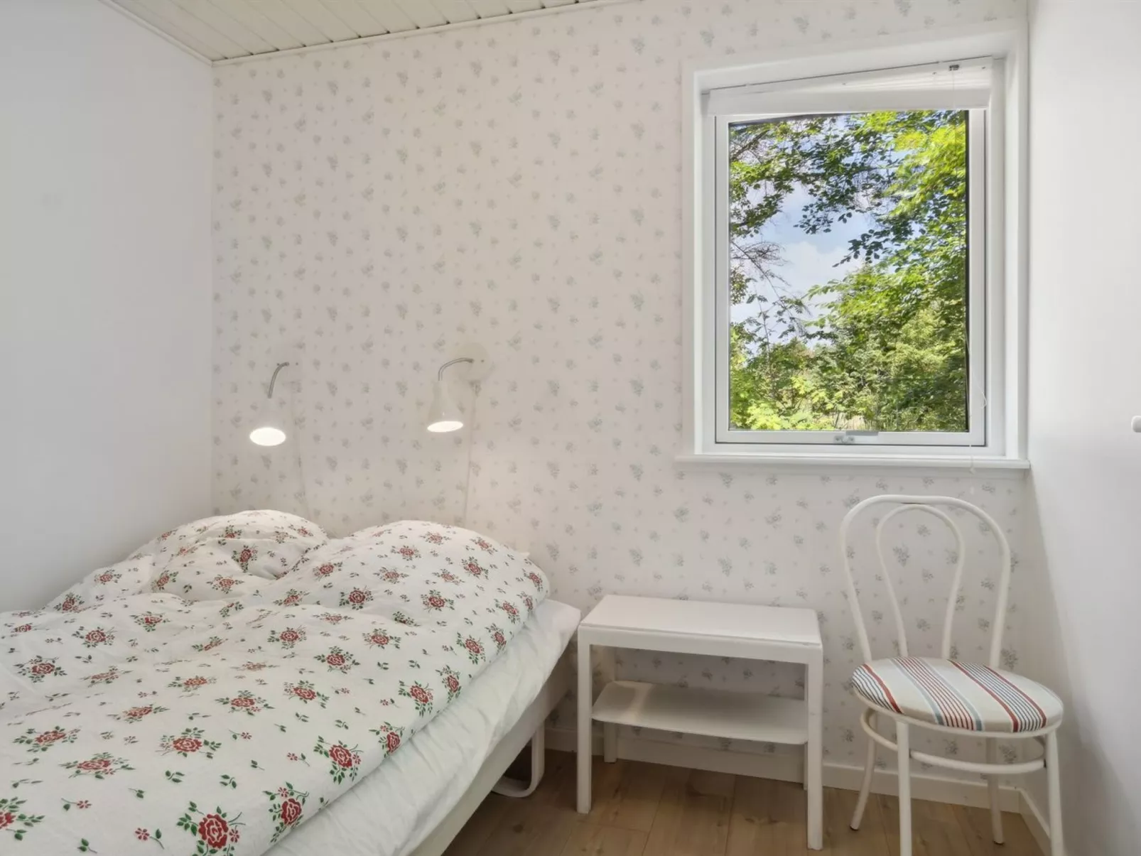 "Asla" - 400m from the sea-Binnen