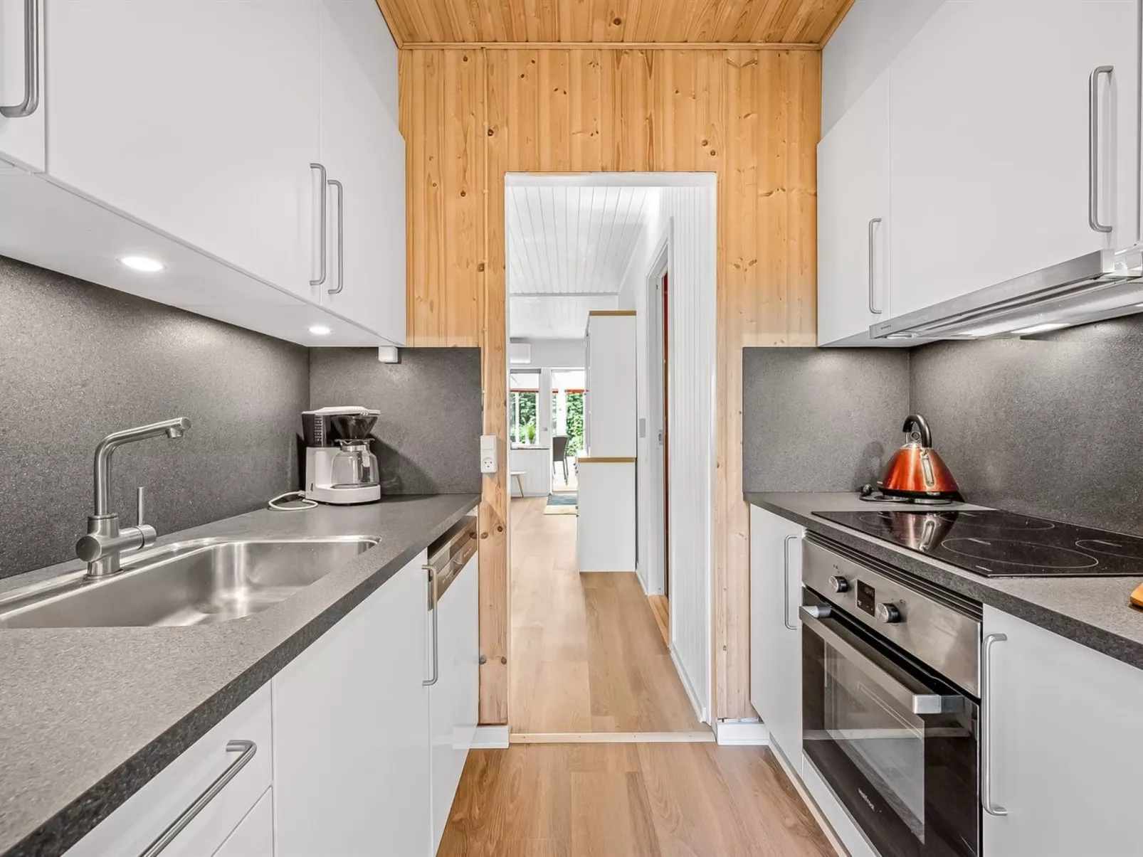 "Dorthe" - 300m to the fjord-Binnen