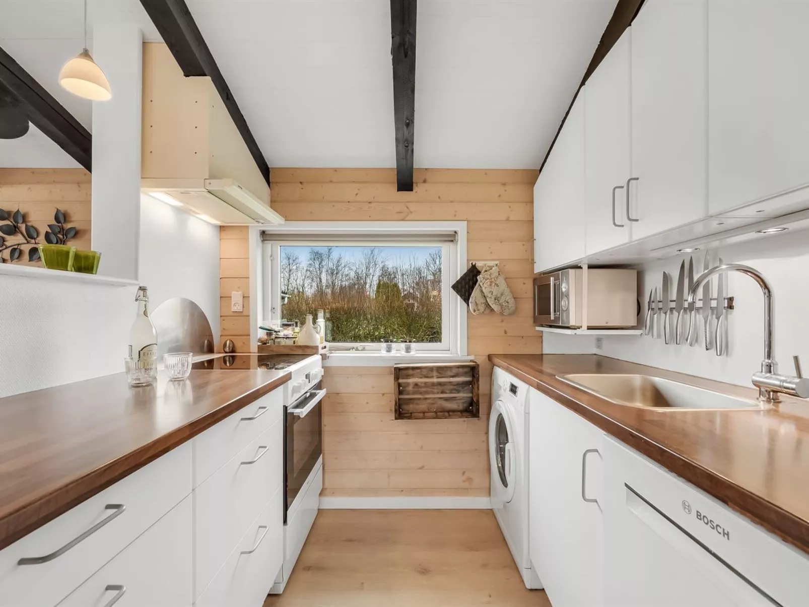 "Miikka" - 800m to the fjord-Binnen