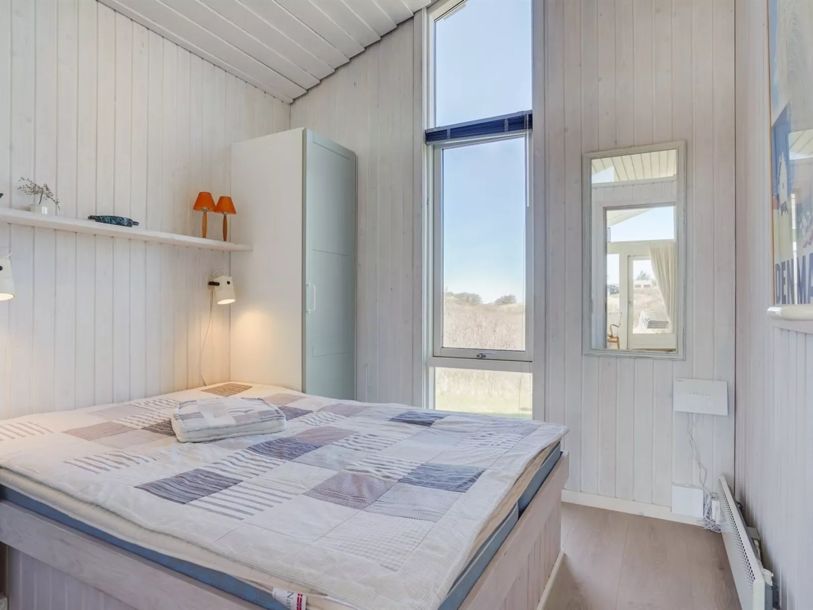 "Sigrid" - 400m from the sea-Binnen