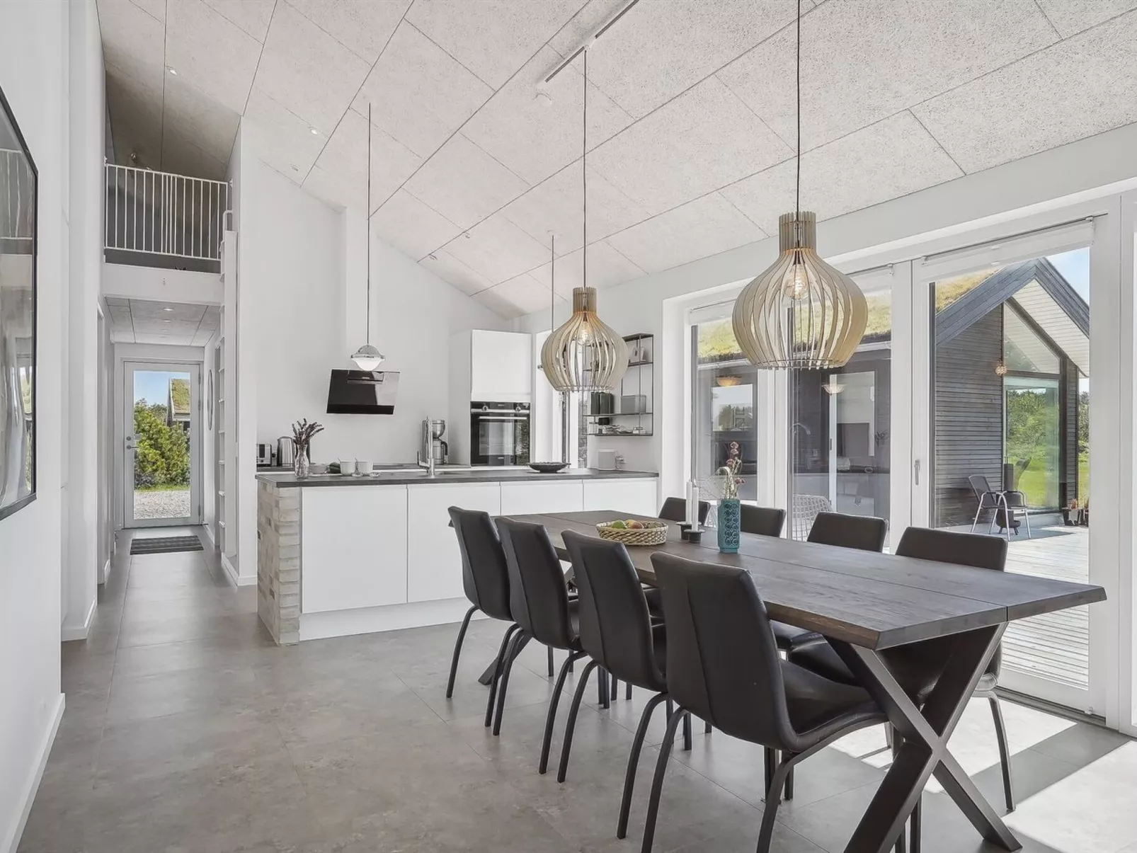 "Fredrika" - 1.5km from the sea-Binnen