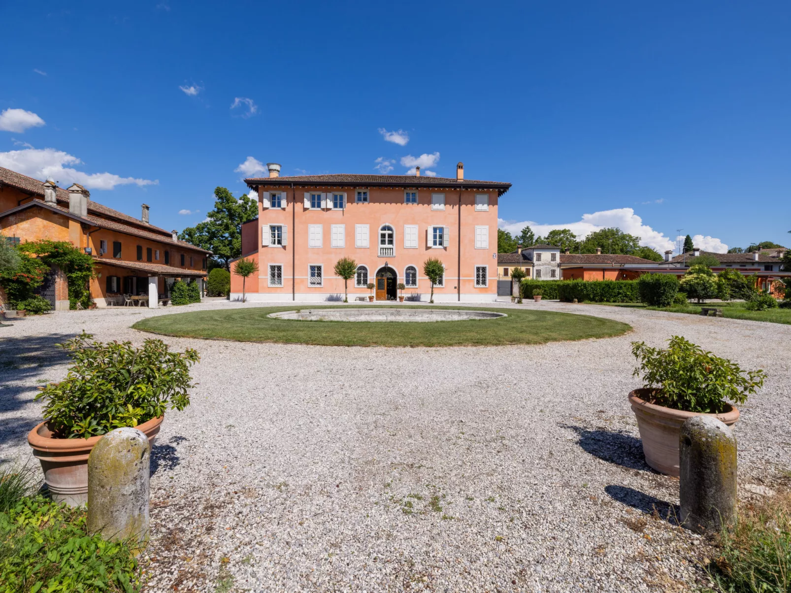 Winery Villa Vitas (App. 4)-Buiten