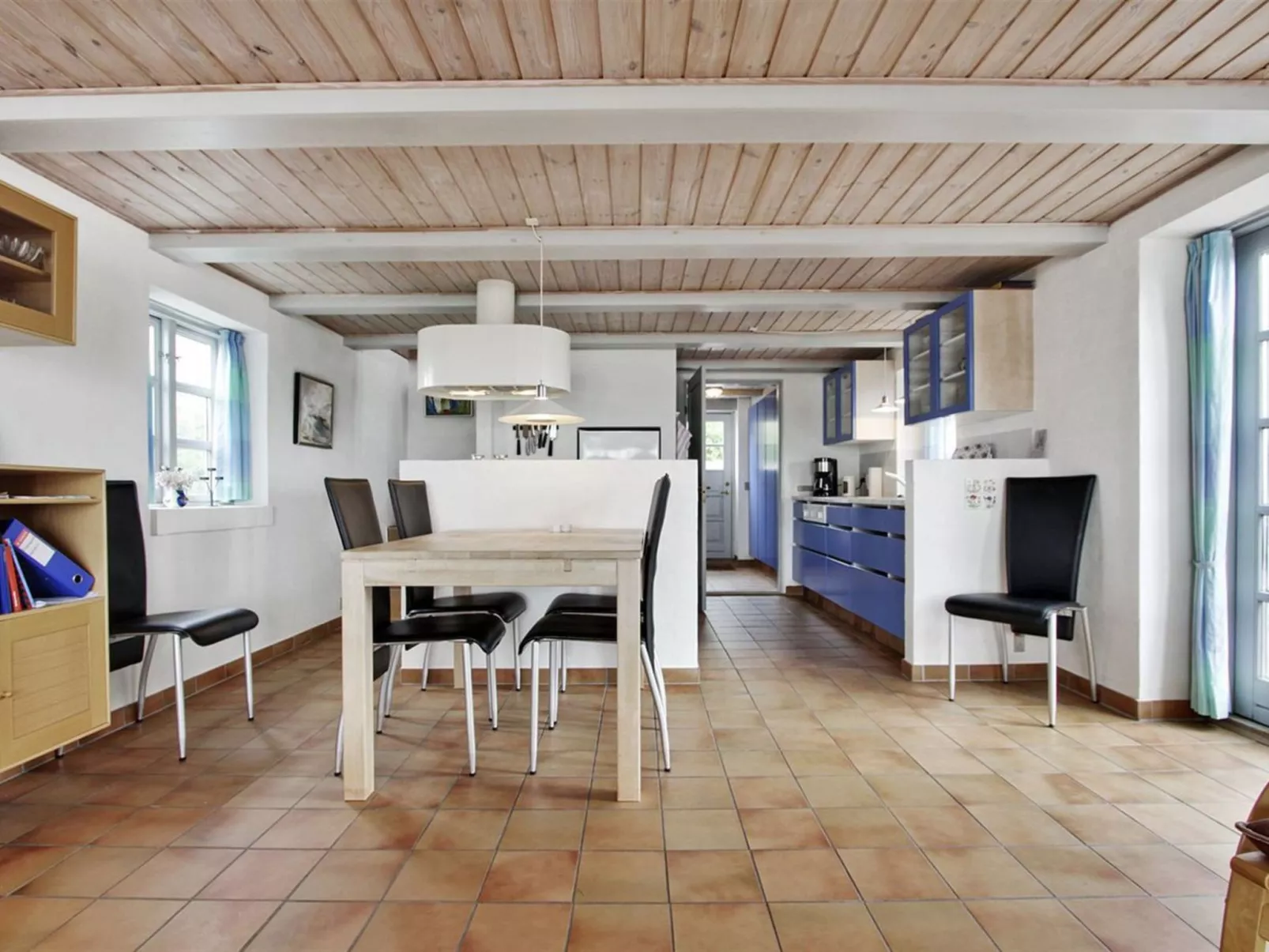 "Pauliina" - 10m to the fjord-Binnen