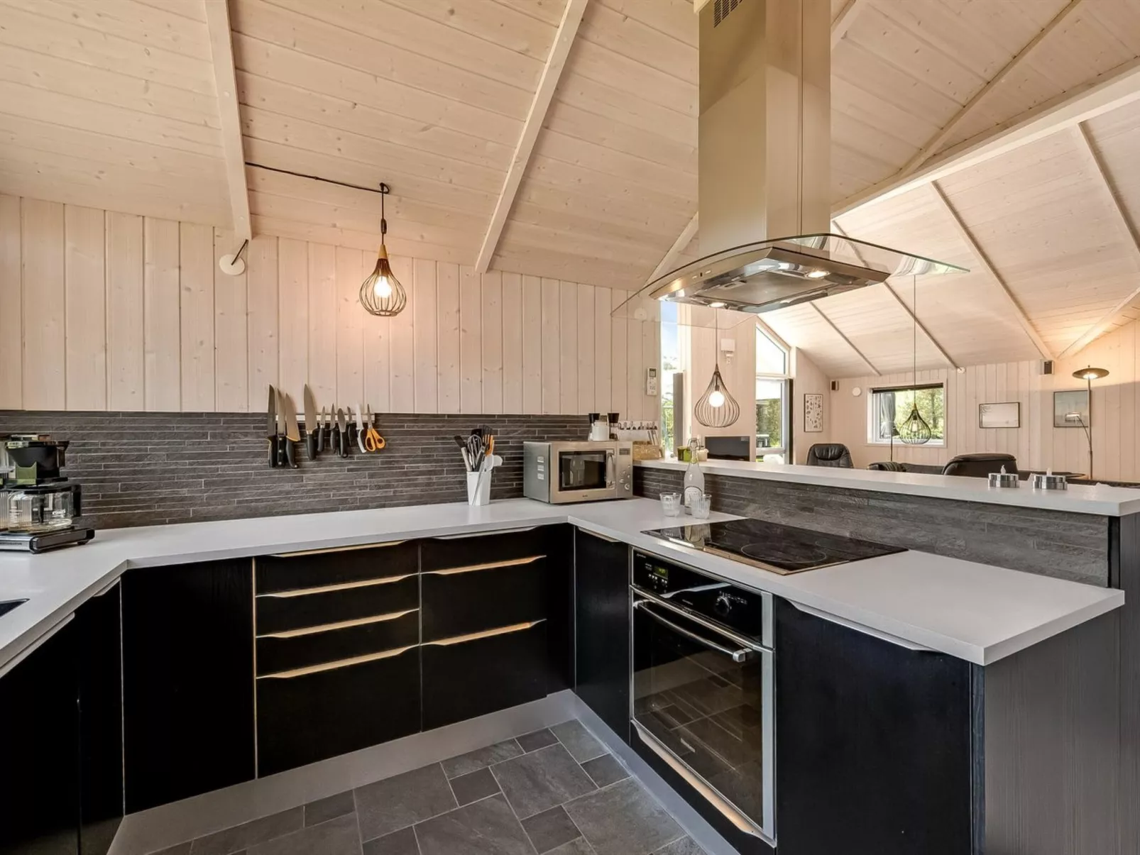 "Elina" - 600m from the sea-Binnen