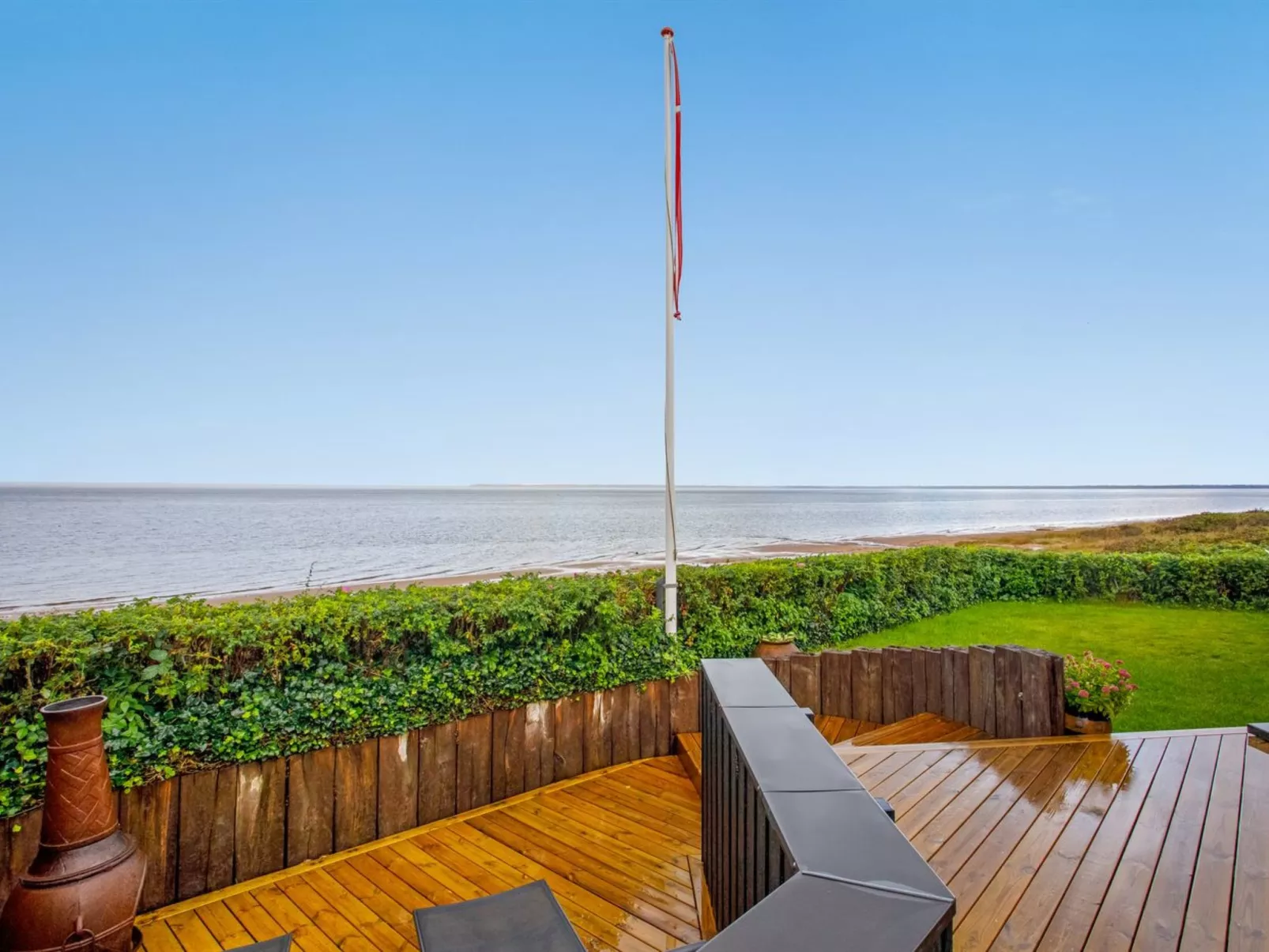 "Holmwith" - 50m from the sea-Buiten