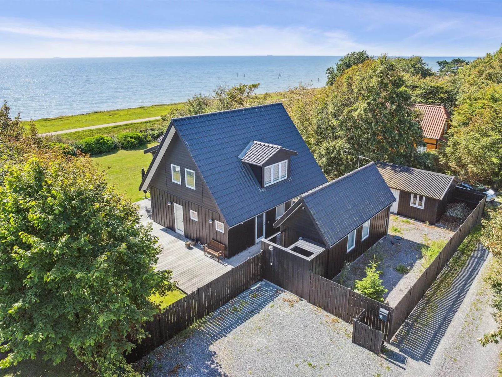 "Esme" - 30m from the sea-Buiten