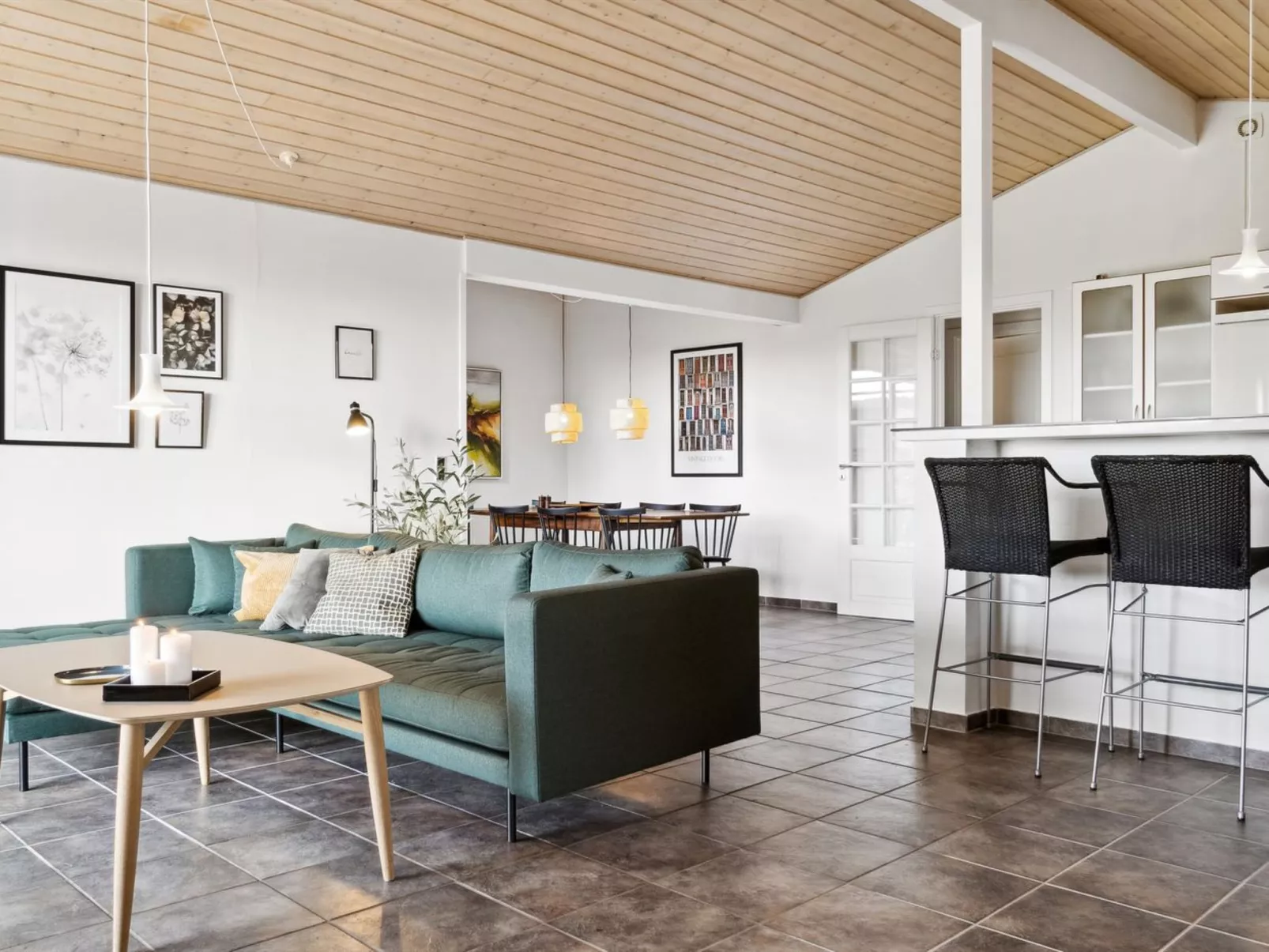 "Kerstin" - 400m from the sea-Binnen