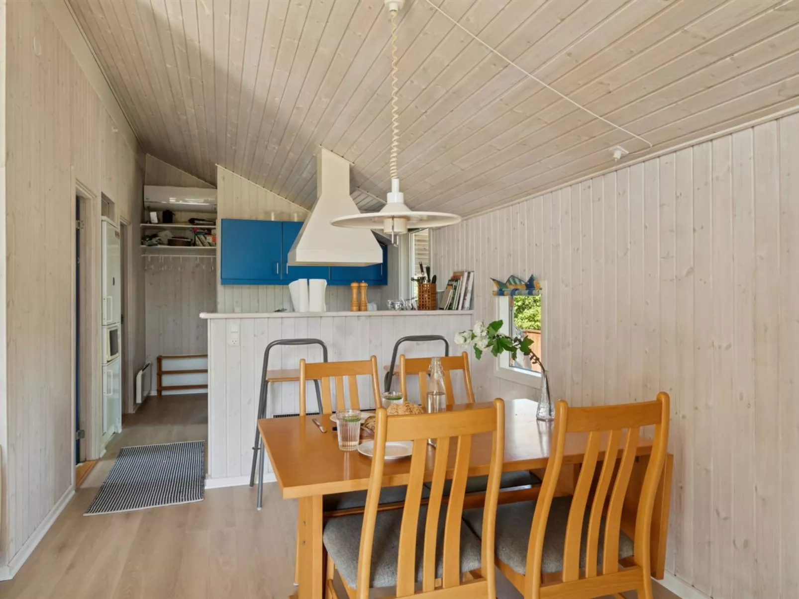 "Thrym" - 200m from the sea-Binnen