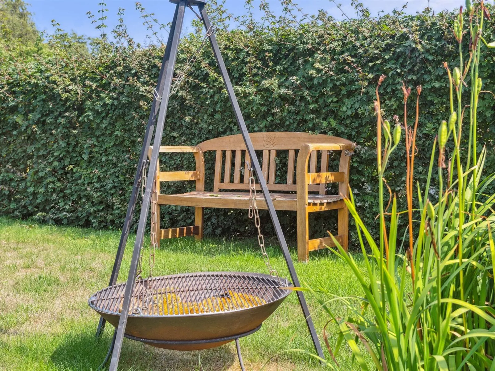 "Asvalde" - 200m to the fjord-Buiten