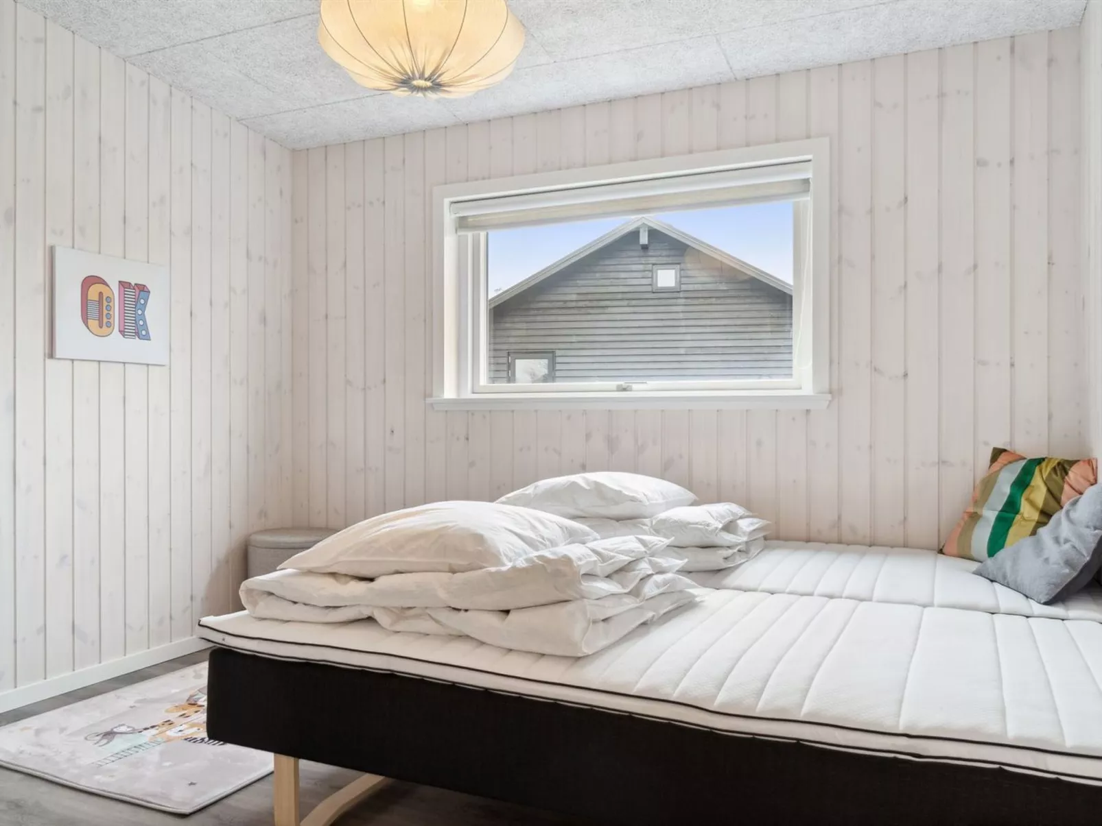 "Harrieth" - 300m from the sea-Binnen