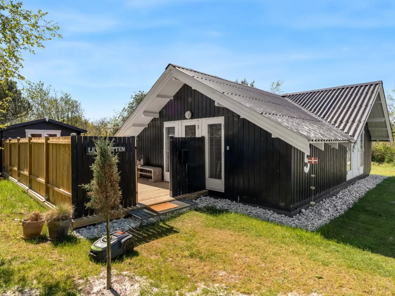 "Nayati" - 800m from the sea-Buiten