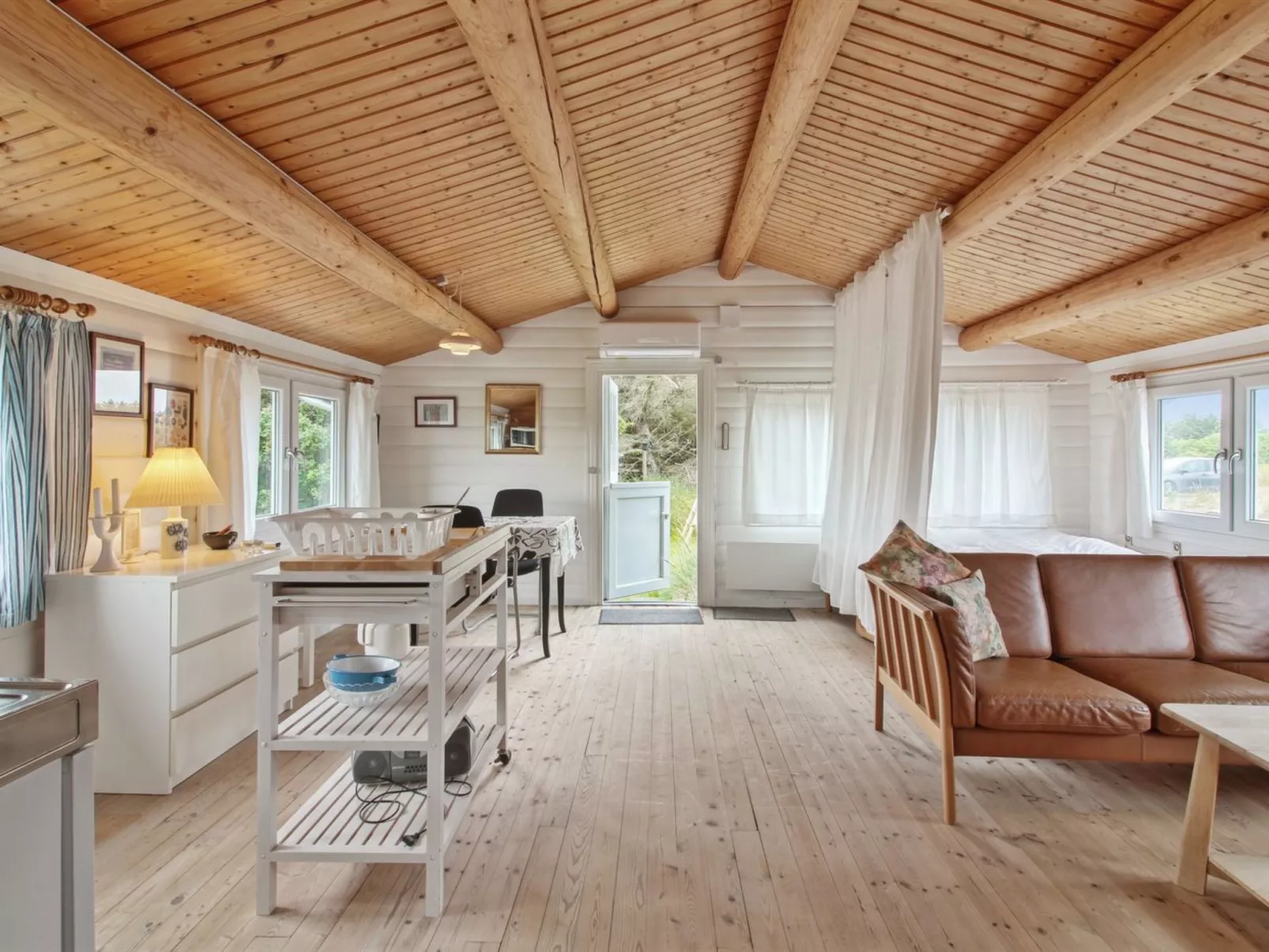 "Sampo" - 400m from the sea-Binnen