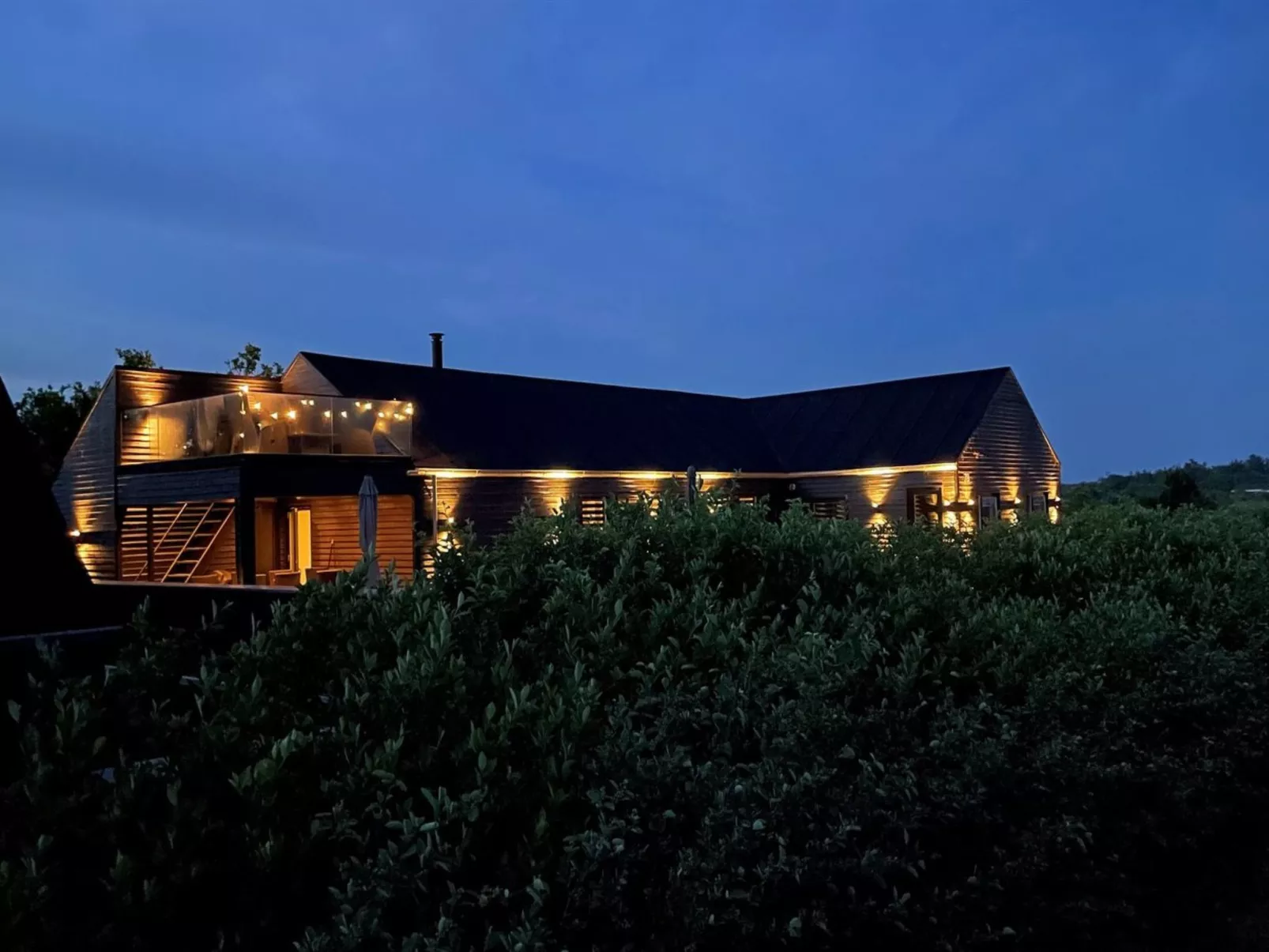 "Jonne" - 200m to the fjord-Buiten