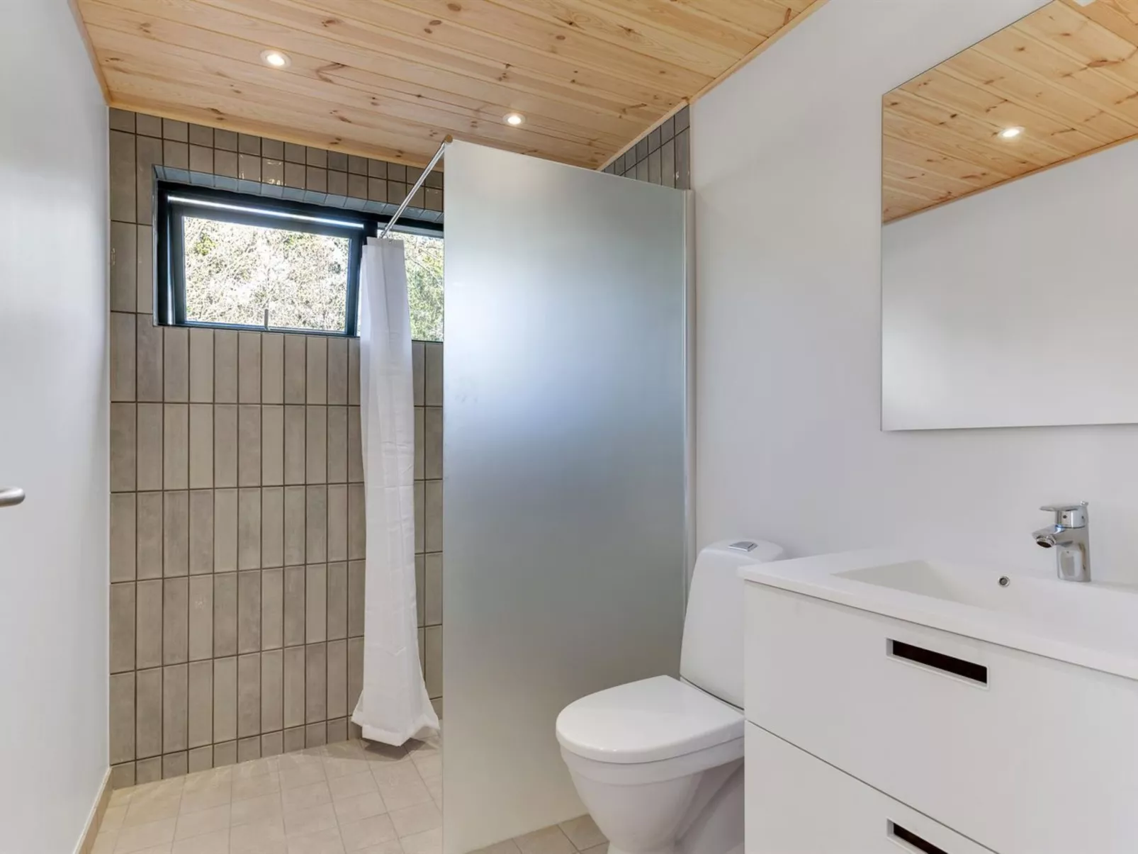 "Blakke" - 200m from the sea-Binnen