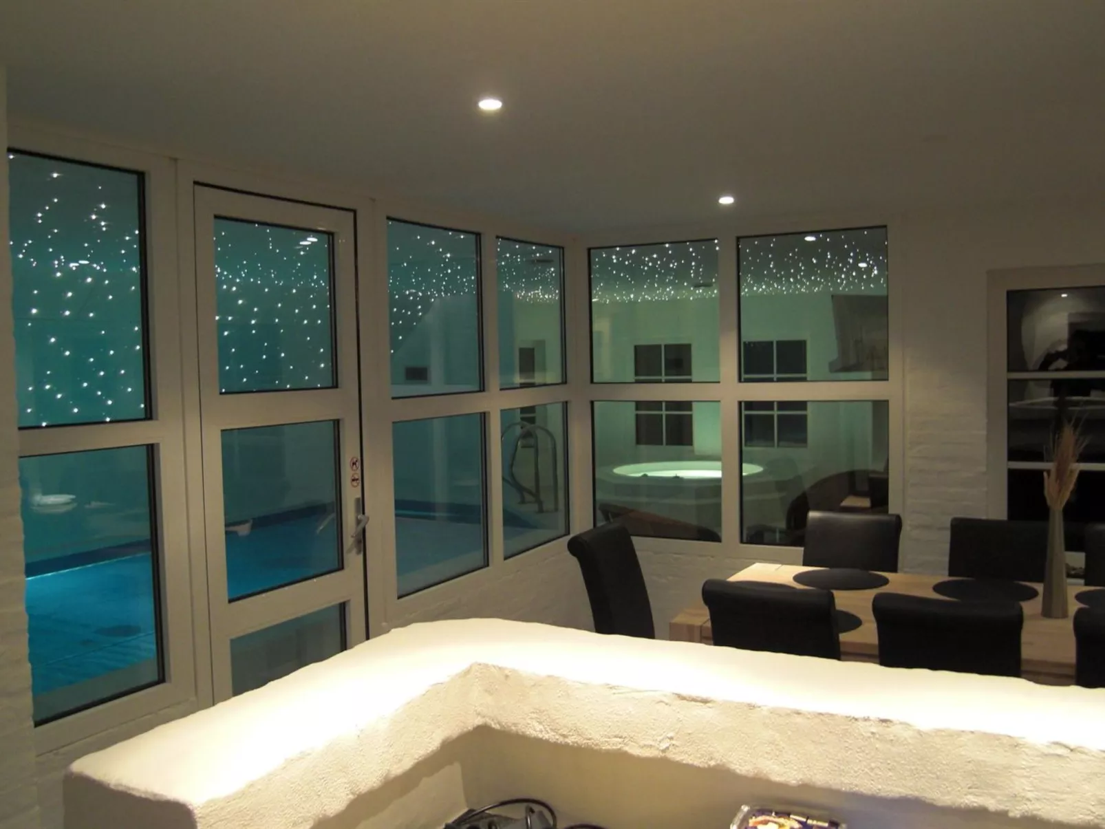 "Axeline" - 300m from the sea-Binnen