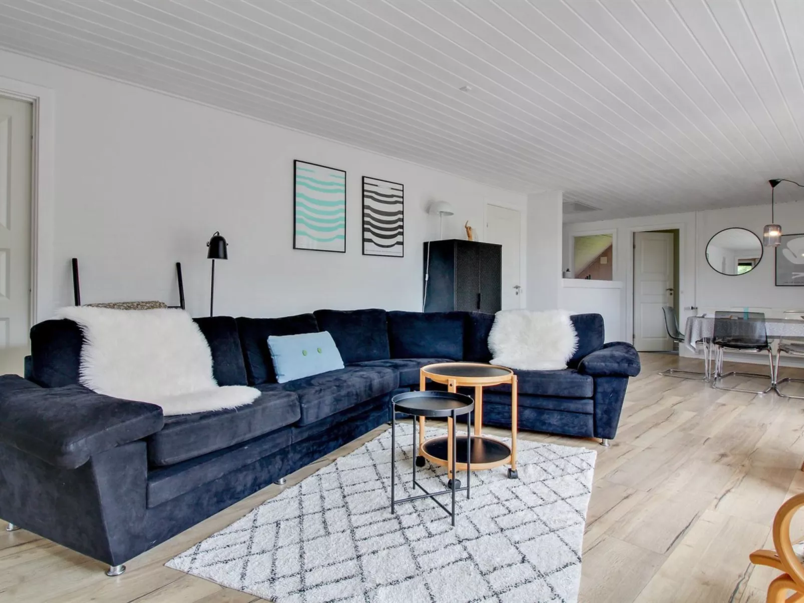 "Joona" - 12km from the sea-Binnen