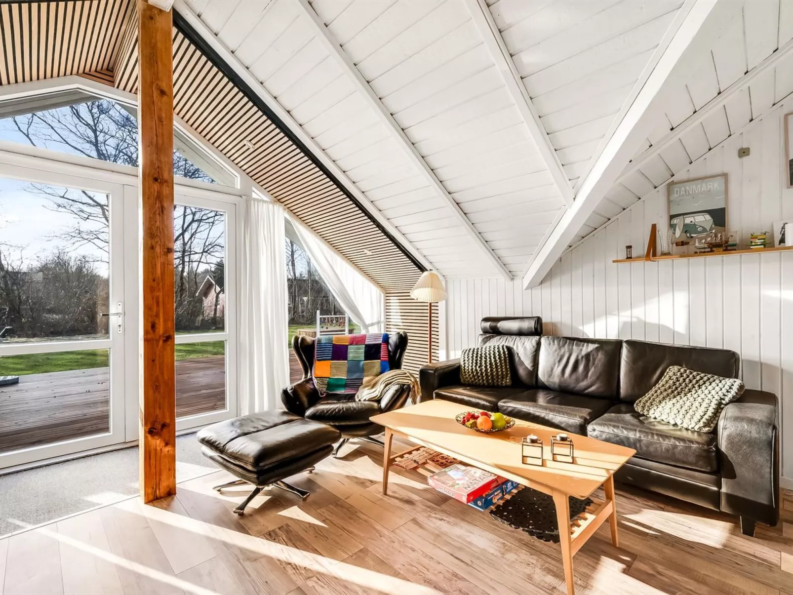 "Anu" - 300m to the fjord-Binnen