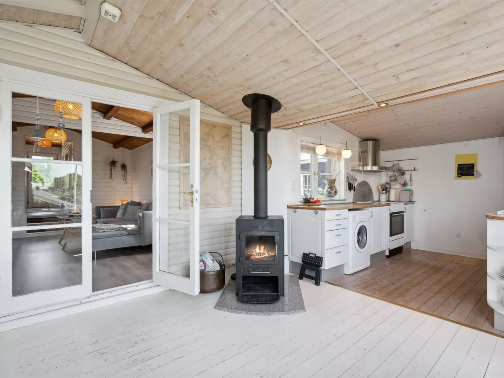 "Thrugils" - 200m from the sea-Binnen