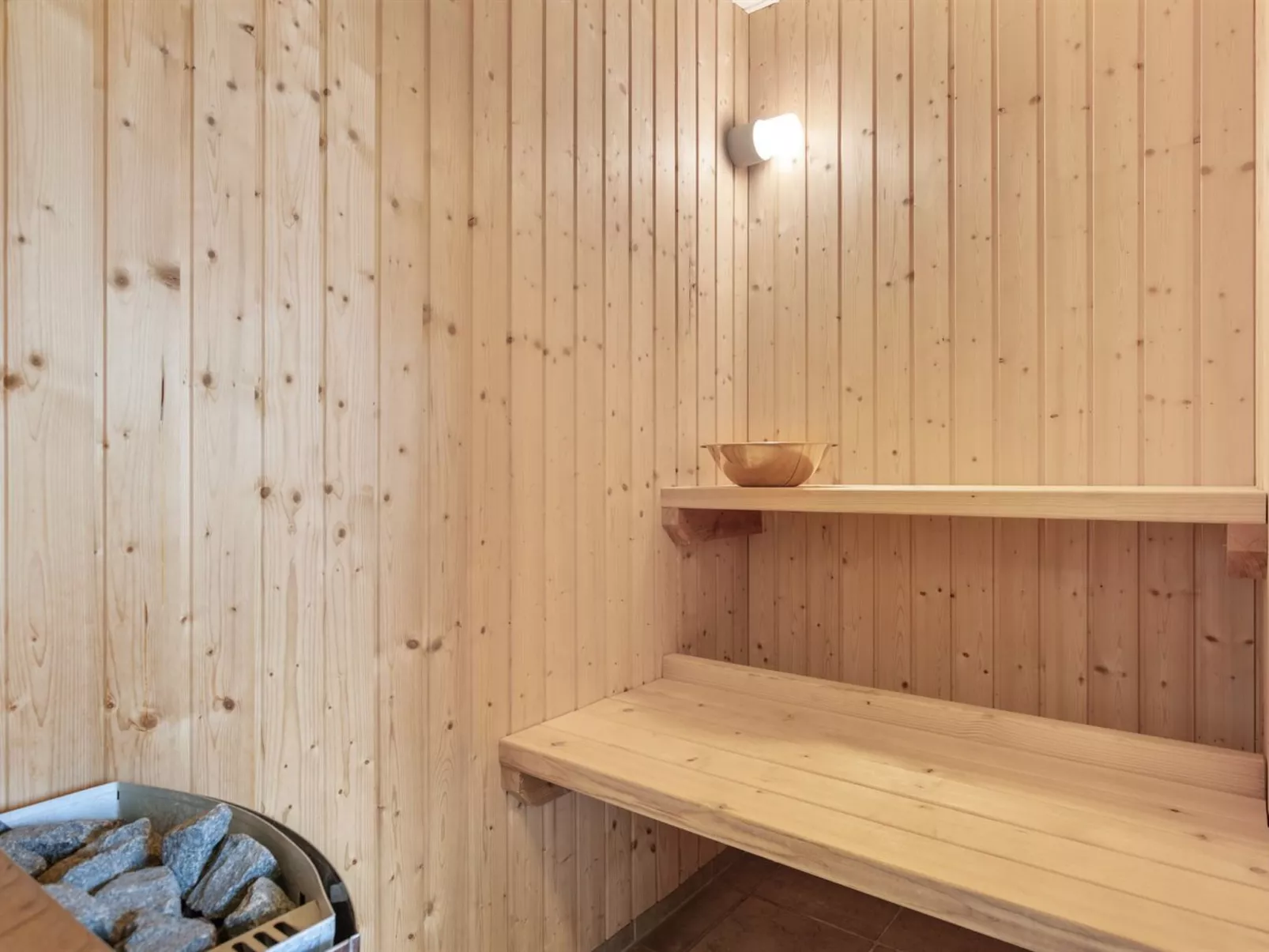 "Frieda" - 250m from the sea-Binnen