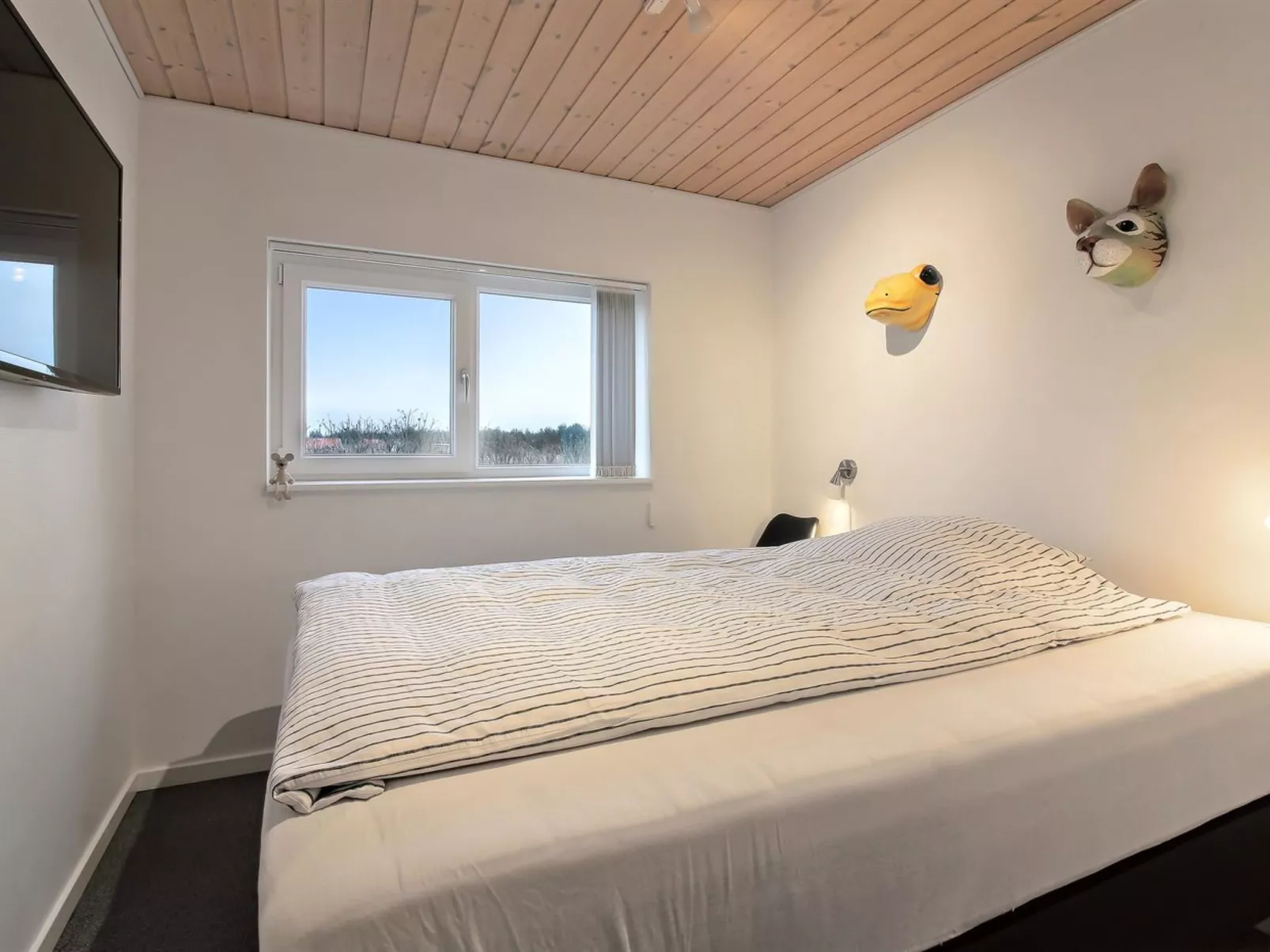 "Borica" - 700m from the sea-Binnen