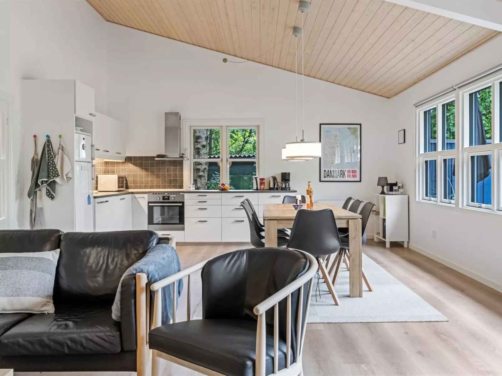 "Marlina" - 30km from the sea-Binnen