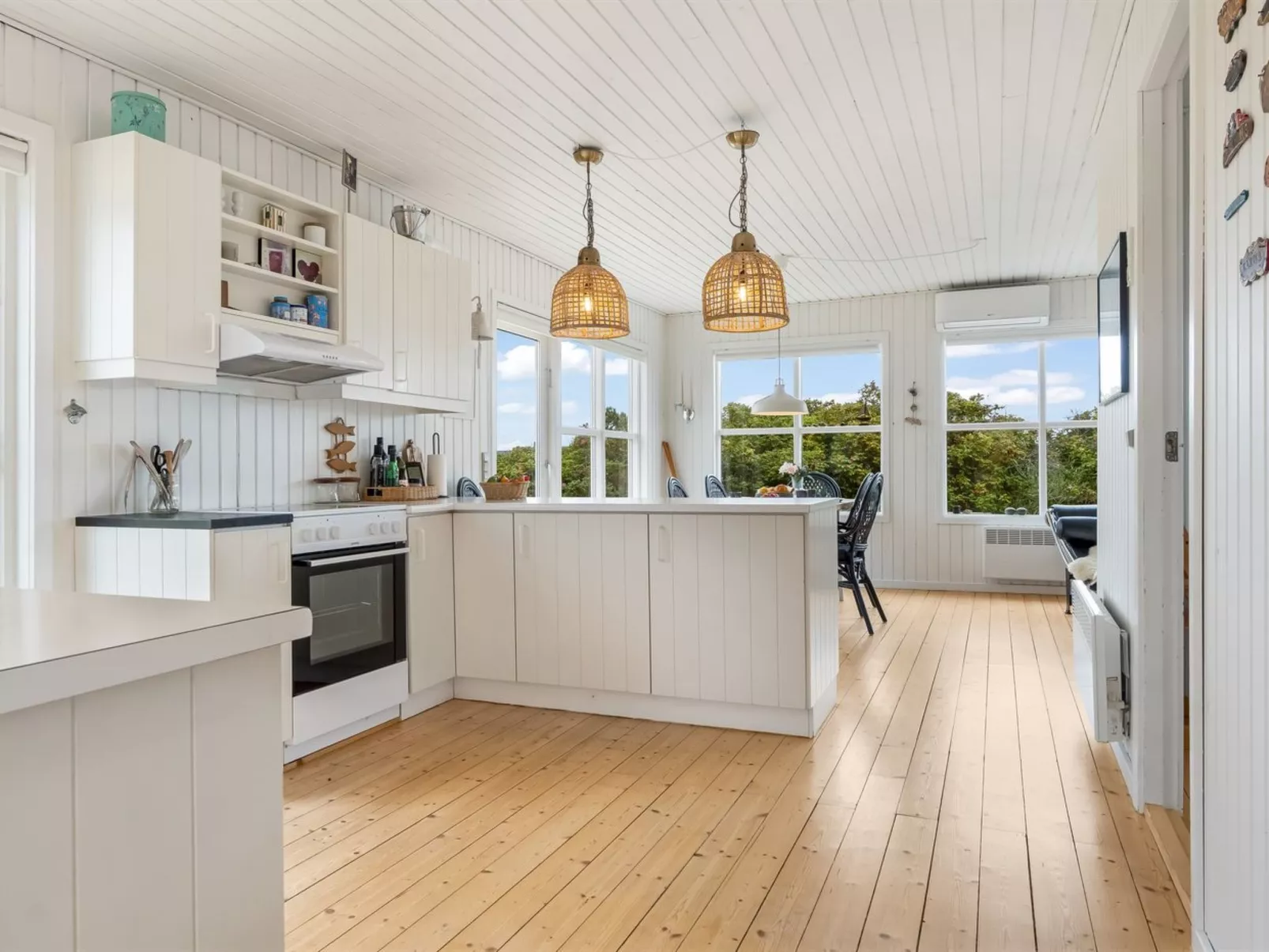 "Carstina" - 400m from the sea-Binnen