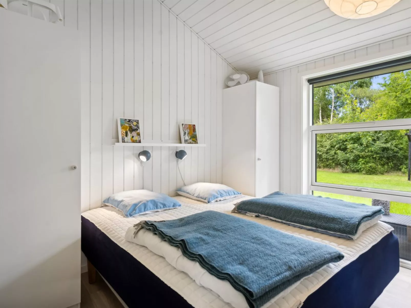 "Anett" - 375m from the sea-Binnen