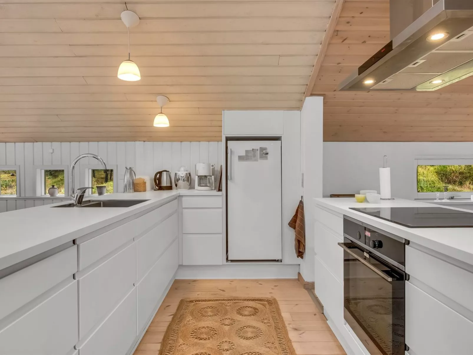 "Emila" - 2.2km from the sea-Binnen