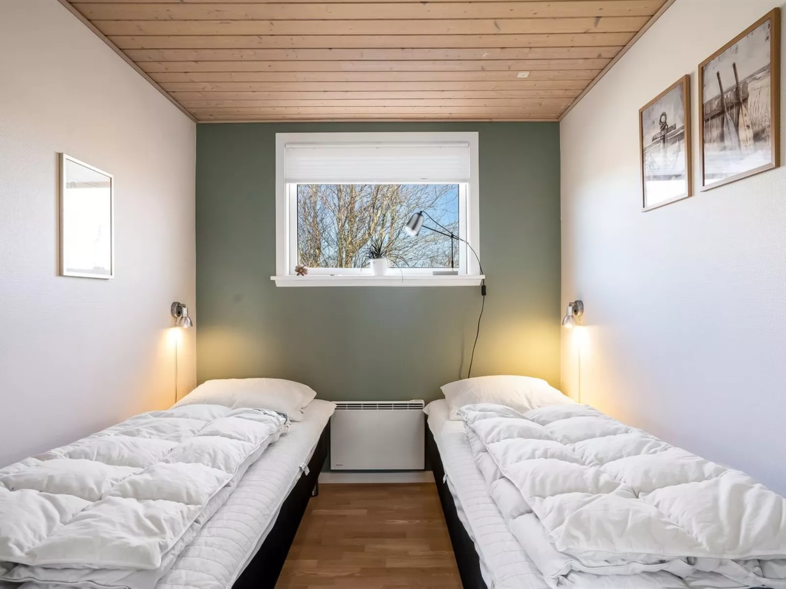 "Rudy" - 800m from the sea-Binnen